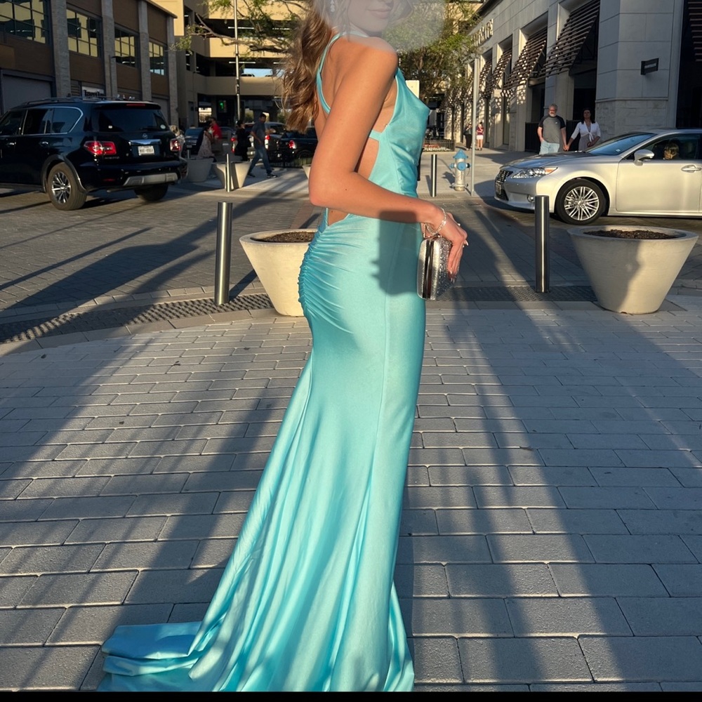 Light blue XS Atria Couture prom or bridesmaids dress.